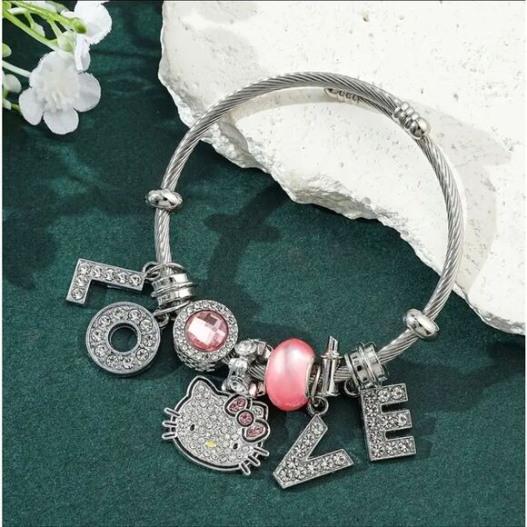 Silver Hello Kitty Necklace & Bracelet Set - Picture 7 of 8